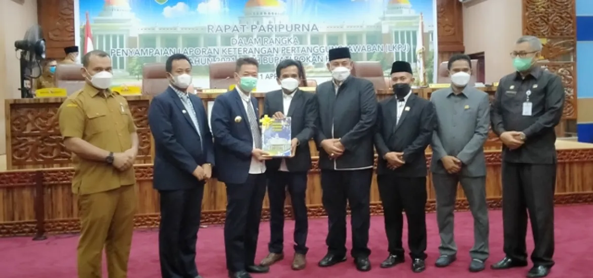 Kegiatan itu digelar di ruang paripurna DPRD Rohil, dipimpin langsung Ketua DPRD Rohil Maston didampingi para wakil ketua, yakni Abdullah, Basiran Nur Efendi SE, dan Hamzah SHI MM (Irj1039/Dok)