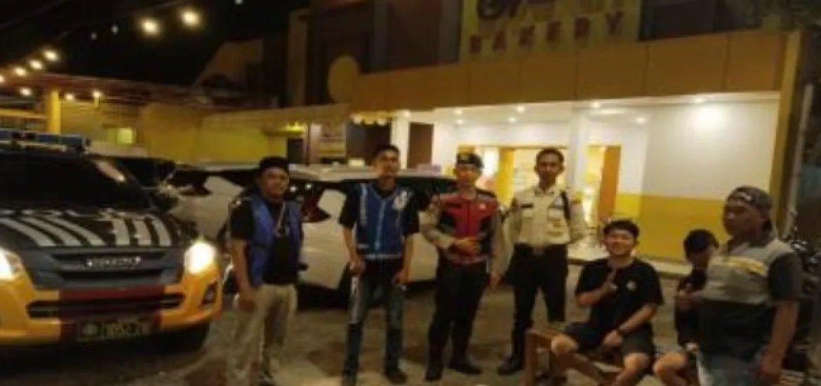 Polresta Bengkulu melaksanakan patroli untuk memberikan rasa aman kepada masyarakat, Sabtu 08/02/2025 (Foto:Hanny)/Indonesiaraja.com