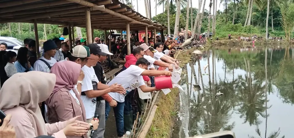 Lomba Mancing Mania dalam rangka merayakan Hari Ulang Tahun (HUT) Kabupaten Kepahiang ke-21 di Kepahiang, Rabu 05/02/2025 (Foto:Hanny)/Indonesiaraja.com