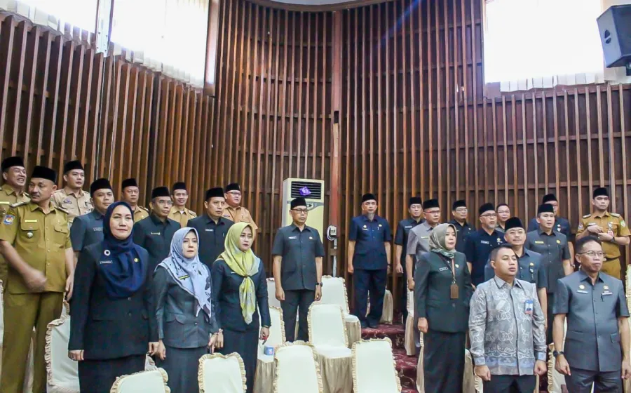 Rapat paripurna yang mengumumkan berakhirnya masa jabatan Gubernur dan Wakil Gubernur Bengkulu periode 2021-2024 di ruang rapat DPRD Bengkulu Selasa 14/01/2025 (Foto:Hanny)/Indonesiaraja.com