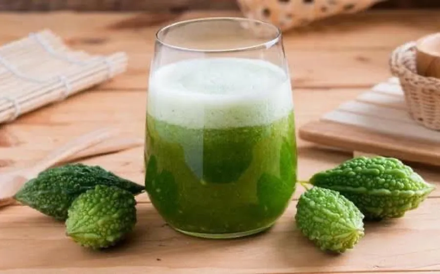 Jus pare untuk kesehatan, di Bengkulu, Kamis 23/01/2025 (Foto:Hanny)/Indonesiaraja.com